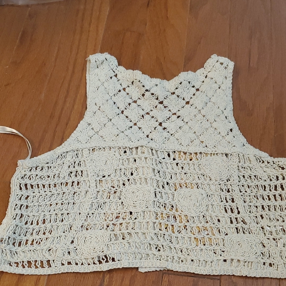 Rebellion Again Crochet Crop Tank Top Sunflowers Cream M Button Cottagecore - Picture 10 of 10